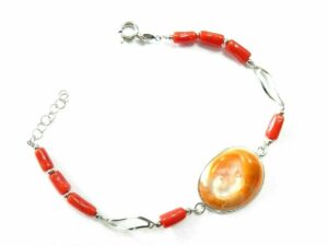Occhio Di Santa Lucia bracelet with natural coral