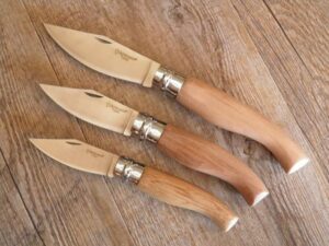Serrated Knife Wooden Blade Block