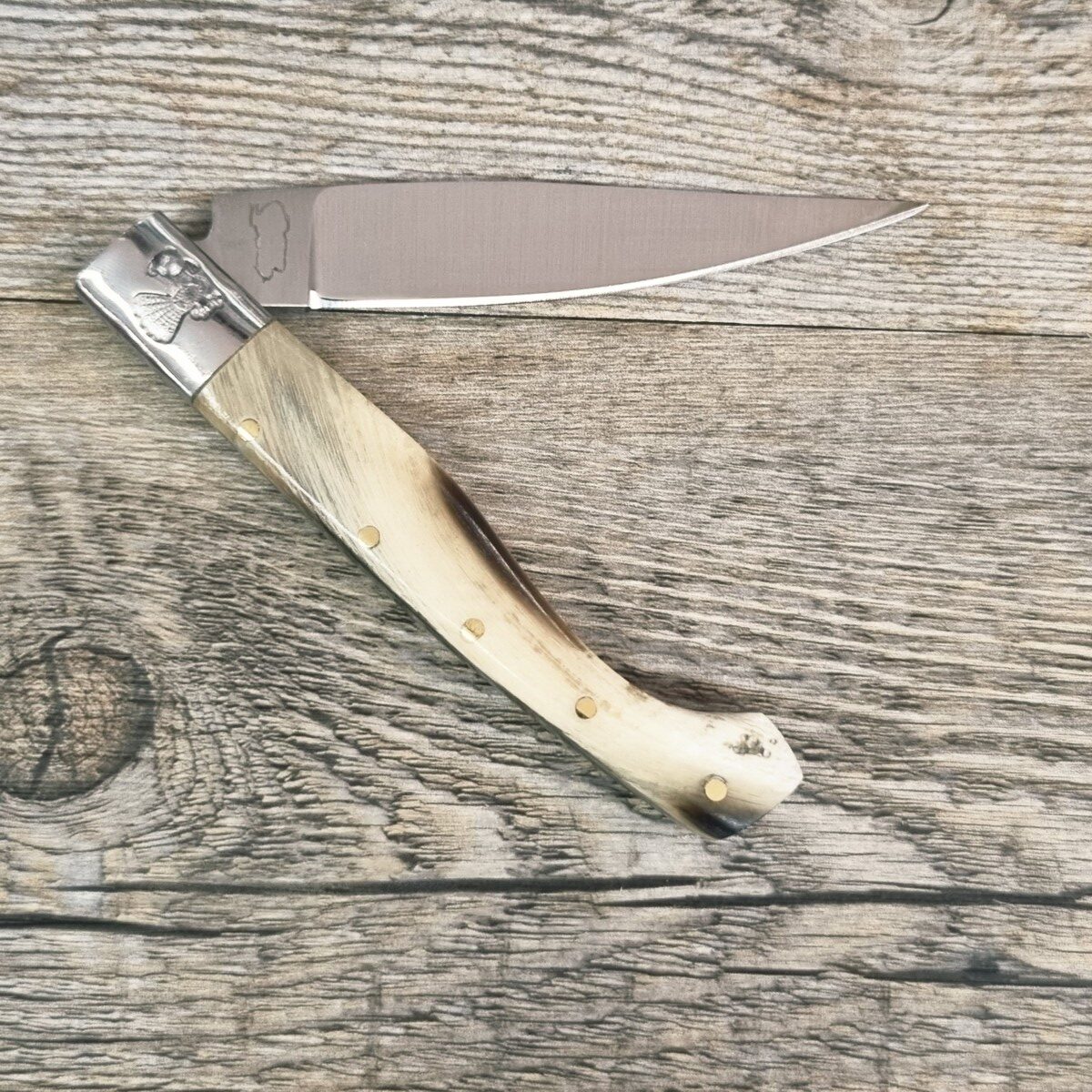 20260616_171935 Coltello Pattada Manico In Corno Di Montone (17,5Cm) Lama Da 8 Cm - Lady M Sardegna