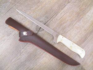Coltello da filetto artigianale Cuoco con manico in osso di tibia (33cm)