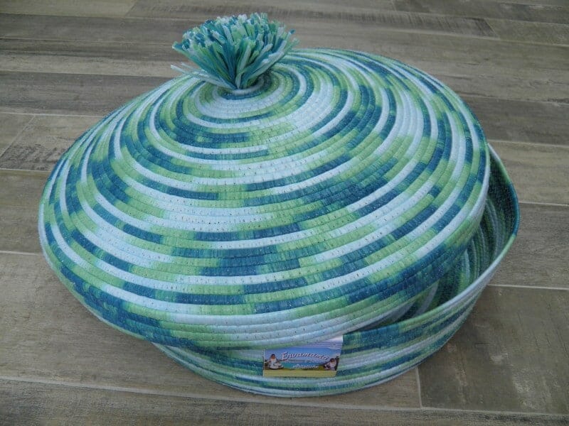 Sardinian Carasau Braided Raffia Bread Basket 44 X 25 Cm - Lady M Sardinia Cesto Portapane Carasau Sardo Rafia Intrecciata 44 X 25 Cm