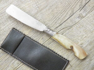 Coltello artigianale Lametta galluresa in Corno Di Montone (20cm)