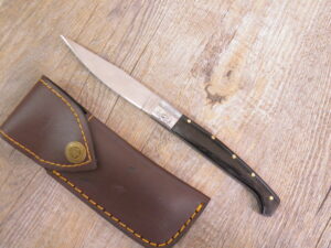 Coltello Pattada Manico in Corno Di bufalo lama da 9 cm  (21cm totali)