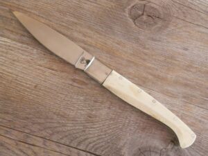 Pattada knife Shank bone handle