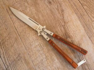 Coltello a Farfalla Balisong Butterfly (22,5Cm)