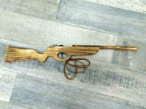 Wooden Elastic Shooter Rifle (65cm)