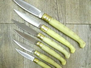Coltello Pattada Ruju Manico In Resina Bianca In 6 Dimensioni A Scelta