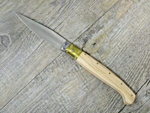 Coltello artigianale Pattada Brotzu Manico in legno d'ulivo