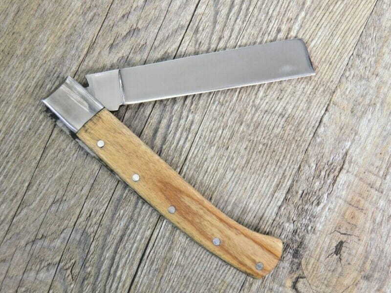 S-L1600-2-3.Jpg Serrated Razor Blade Knife (18Cm) - Lady M Sardinia