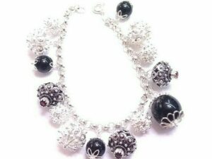 Bracciali