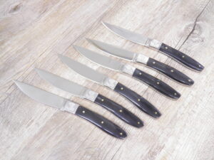 Set 6 Pattada Table Knives with buffalo horn handle and wooden case