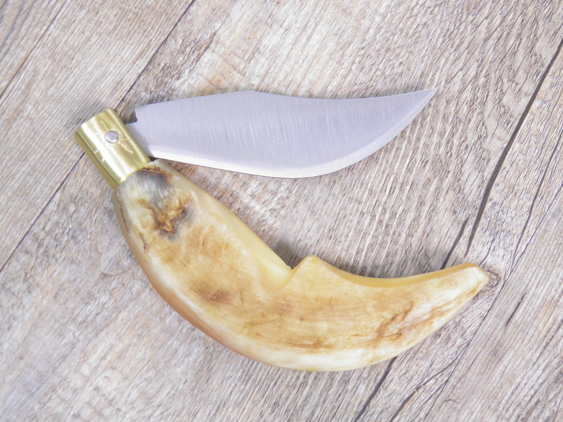 Handcrafted Arburesa Knife Raw Mouflon Horn Handle (25 cm) - Lady M Sardinia Handcrafted Arburesa Knife Raw Mouflon Horn Handle (25 cm) - Lady M Sardinia