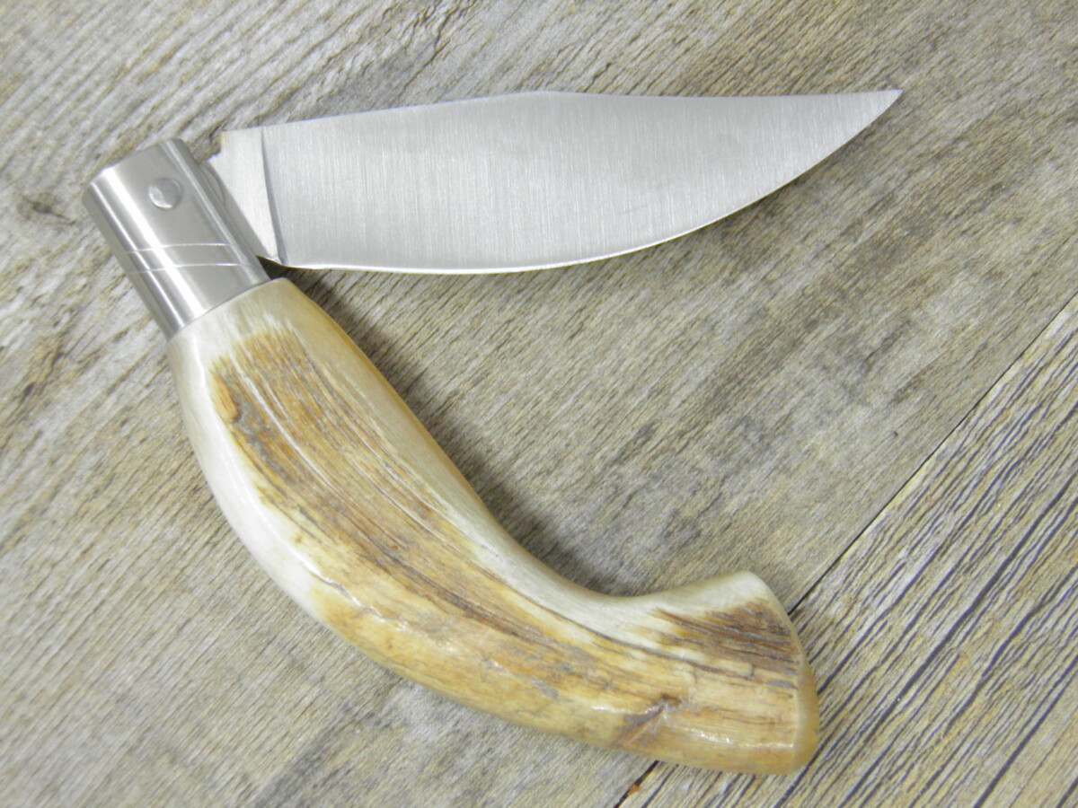 Coltello Artigianale Arburesa Manico In Corno Di Montone Grezzo (18 Cm) - Lady M Sardegna Coltello Artigianale Arburesa Manico In Corno Di Montone Grezzo (18 Cm) - Lady M Sardegna