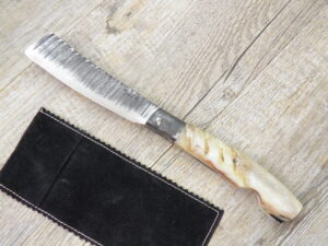 Coltello artigianale Lametta Corno Di Montone lama forgiata (27cm)