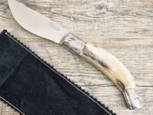 Coltello artigianale Arburesa in corno di montone da scuoio (21cm)