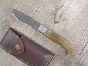Handcrafted Arburesa knife made of Mouflon Horn damask blade (20cm)