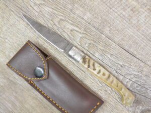 Coltello Pattada Lama Damasco Manico in Corno Di Montone (20,5cm)