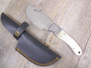Coltello artigianale da scuoio manico in osso di tibia con scuoiatore (22,5cm)