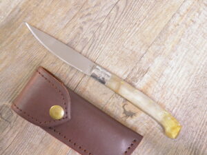 Coltello Pattada Manico in Corno Di Muflone grezzo lama da 9 cm (21cm)