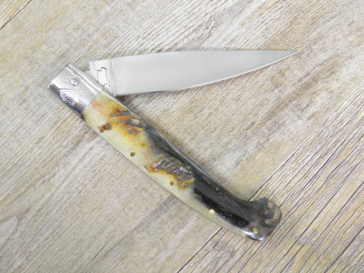 Cámara digital Olympus Cuchillo Pattada Mango Cuerno Muflón Rugoso (24Cm) - Lady M Sardinia