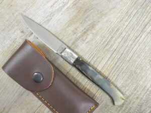 Coltello Pattada Manico in Corno Di Muflone grezzo lama da 9 cm (21cm)