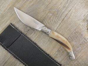 Handcrafted arburesa knife with Muflon horn handle for skinning (18 cm)