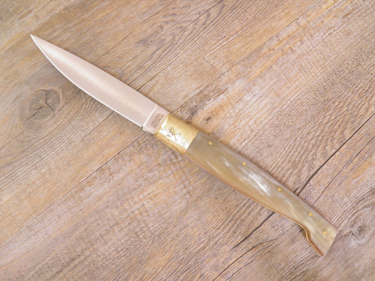 Coltello Artigianale Original Pattada Lama Dolce Manico In Corno Di Bue (33Cm) - Lady M Sardegna Coltello Artigianale Original Pattada Lama Dolce Manico In Corno Di Bue (33Cm)