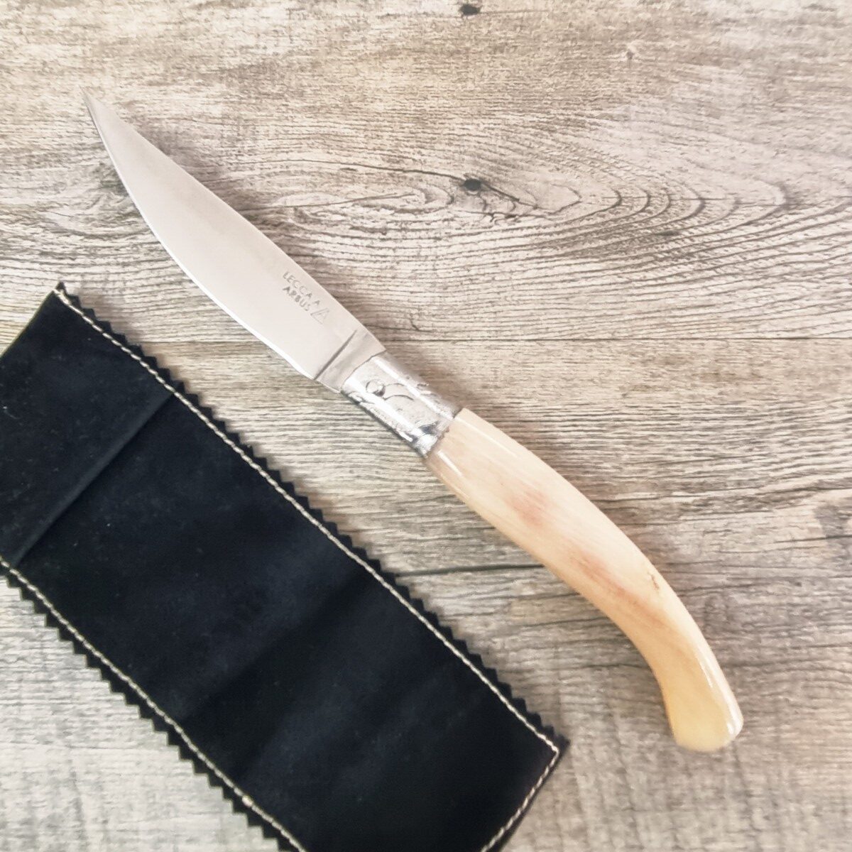 Coltello Artigianale Scanno Arburesa Manico Corno Di Montone(23Cm) - Lady M Sardegna Coltello Artigianale Scanno Arburesa Manico Corno Di Montone(23Cm)