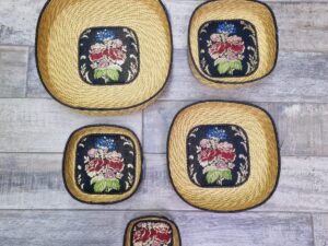 Cesto porta dolci oggetti quadrato Con Broccato Nero Costume Sardo