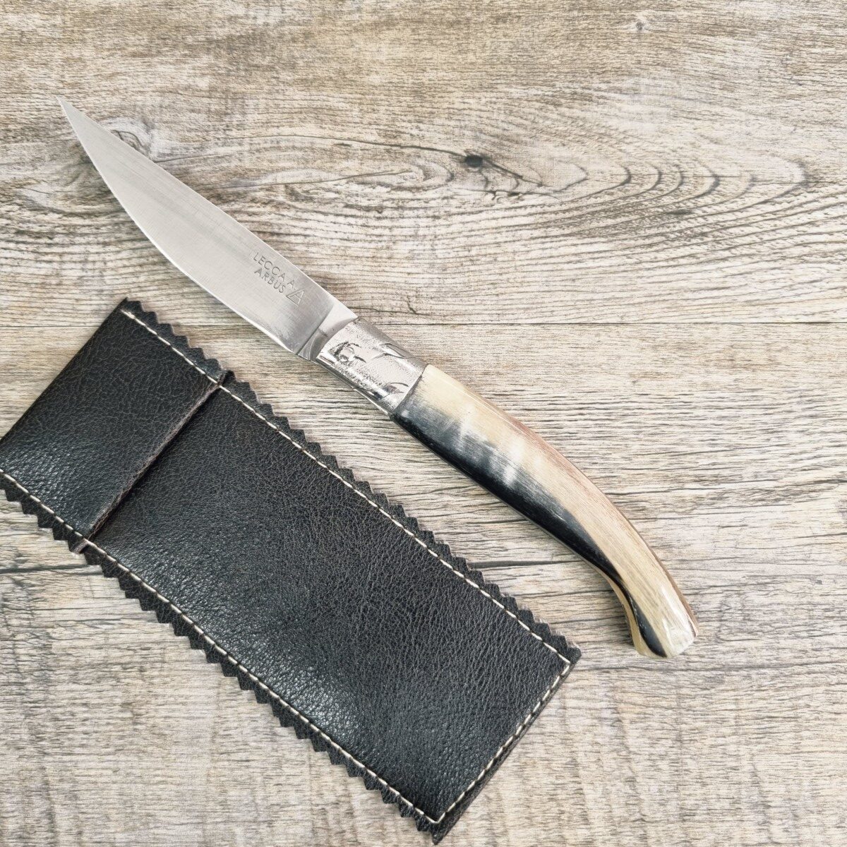 Coltello Artigianale Scanno Arburesa Manico Corno Di Montone (20Cm) - Lady M Sardegna Coltello Artigianale Scanno Arburesa Manico Corno Di Montone (20Cm)
