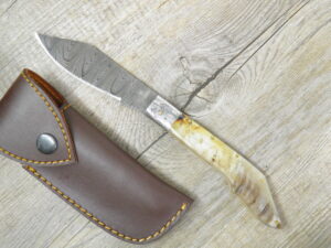 Coltello Foggia Antica damasco Manico in Corno Di Muflone coltello storico sardo (24cm)