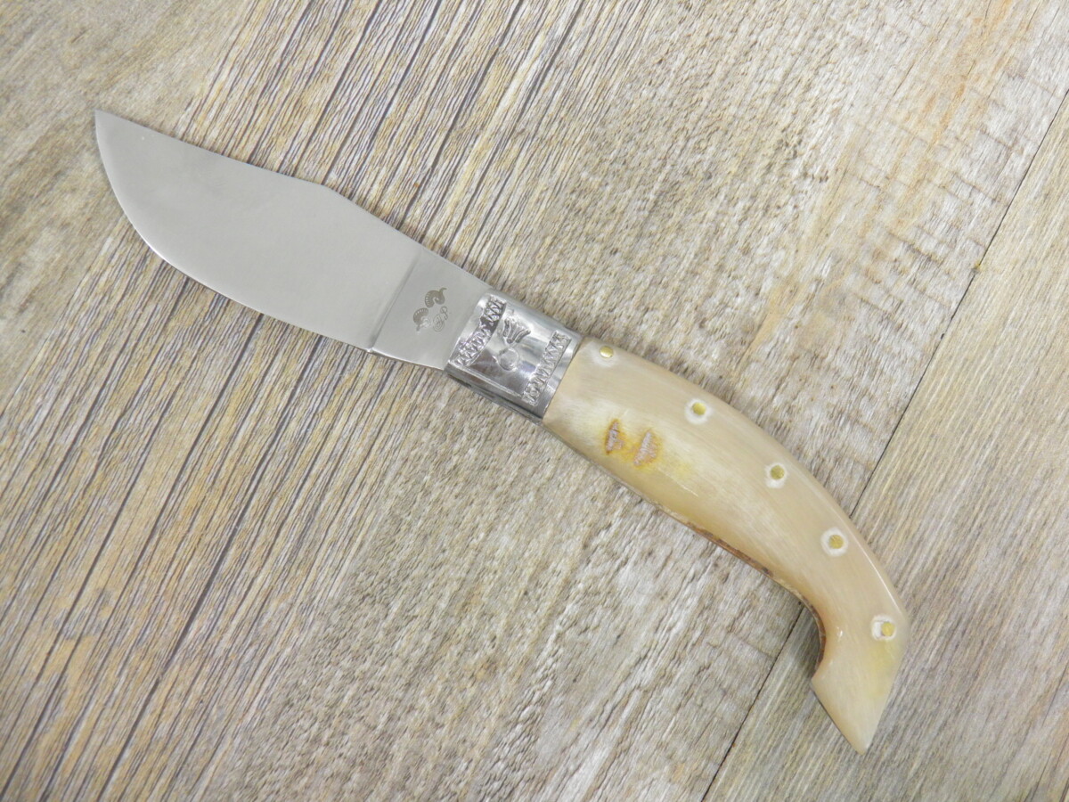 Coltello tipo Arburesa Manico in corno di montone grezzo (19cm)