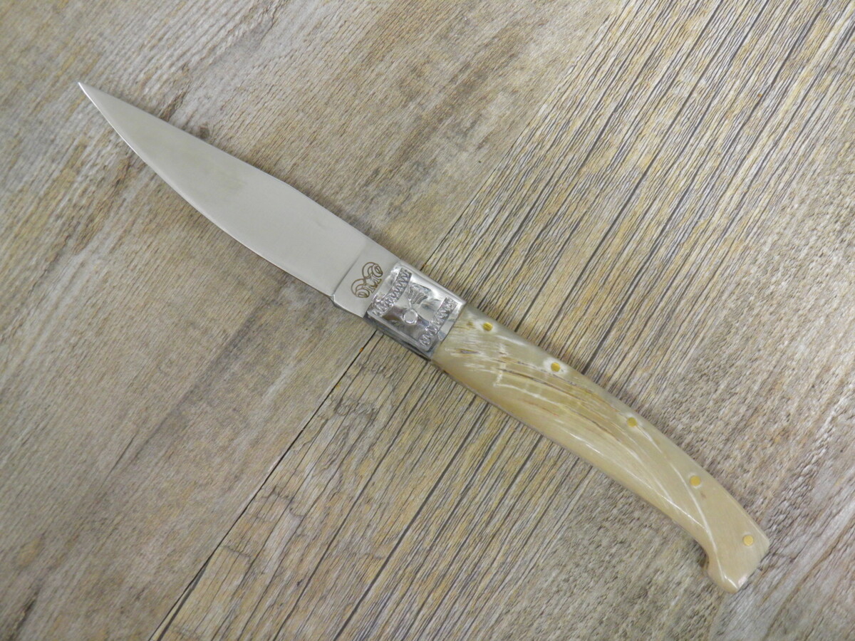 Coltello tipo Pattada Manico in Corno Di montone grezzo (22cm)