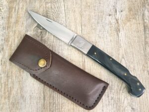 Coltello Pattada con blocco lama Manico in corno di bufalo (26,5cm)