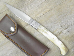 Coltello Pattada con blocco lama Manico in corno di montone (23cm)