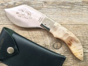 Coltello Da Scuoio Corno Di Montone (20Cm) Con Incisione Cinghiale