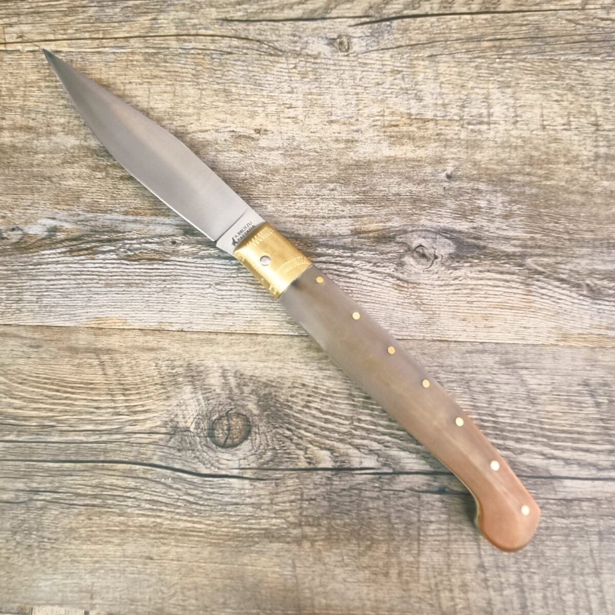 Coltello Pattada Brotzu Manico In Corno Di Bue Satinato Lama Da 15Cm (33Cm) - Lady M Sardegna Coltello Pattada Brotzu Manico In Corno Di Bue Satinato Lama Da 15Cm (33Cm)