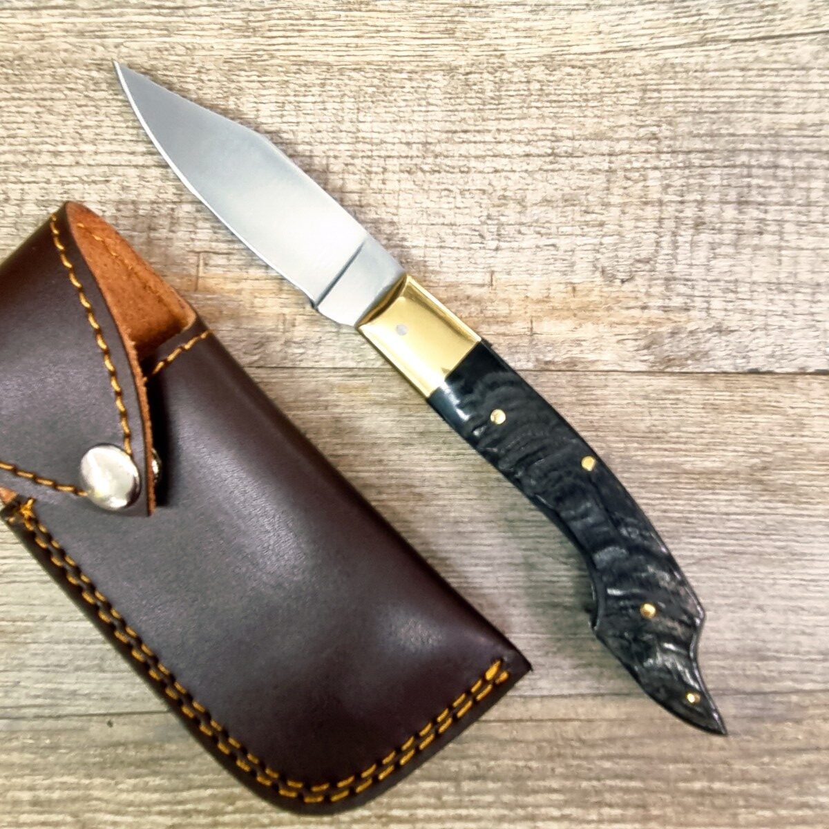 Coltello Fatto A Mano Foggia Antica Manico In Corno Di Montone Grezzo Con Fodero (21Cm) - Lady M Sardegna Coltello Fatto A Mano Foggia Antica Manico In Corno Di Montone Grezzo Con Fodero (21Cm)