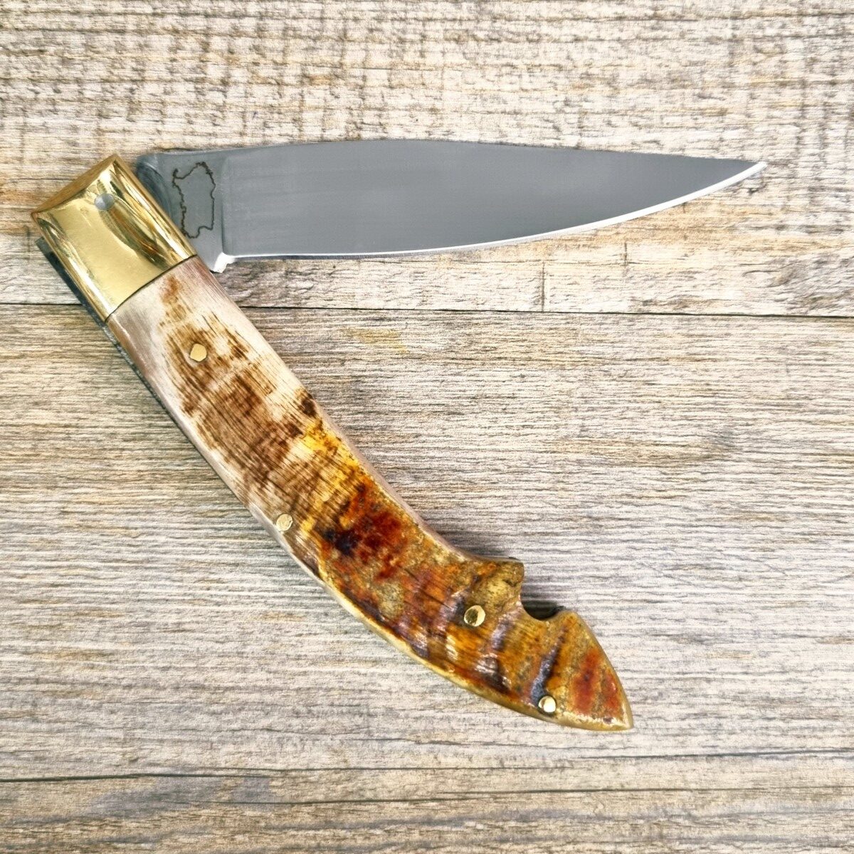 20261027_173604 Coltello Fatto A Mano Foggia Antica Manico In Corno Di Montone Grezzo Con Fodero (23,5Cm) - Lady M Sardegna